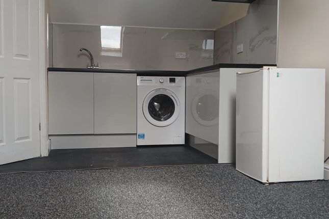 1-bed flat on 79, Craithie Road, Doncaster, £575/mo