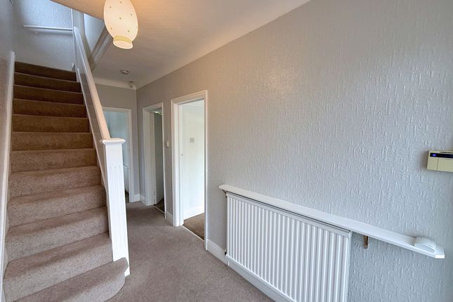 101 Chestnut Drive, Sale photo 2
