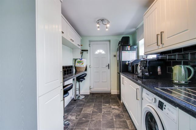 3, Oakes Street, Wakefield photo 3