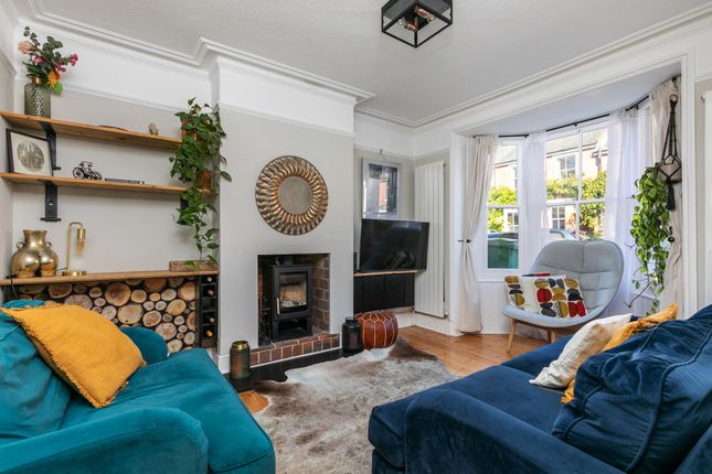 11 Fairfield Road, Winchester photo 2