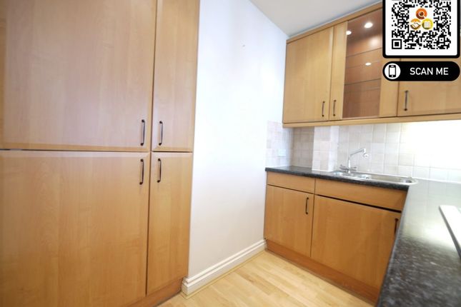 Flat for sale in Gayton Crescent, London