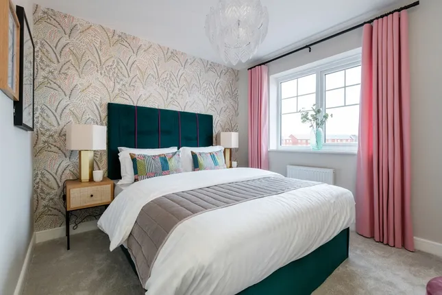 Taylor Wimpey - Newton Park at Handley Chase