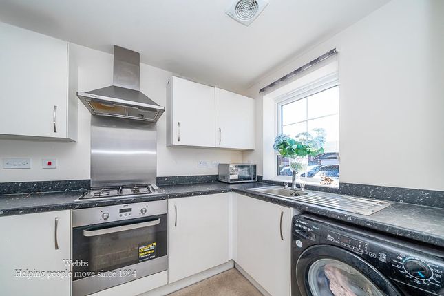 5, Bayliss Drive, Cannock photo 3