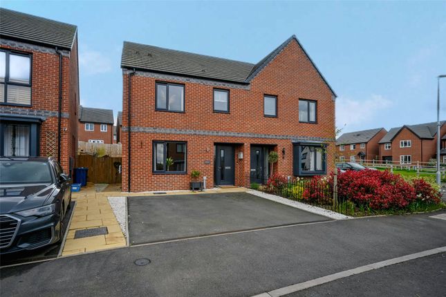 Thumbnail Detached house for sale in Redgrave Drive, Stafford, Staffordshire