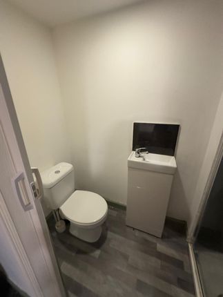 RM4, 27 & 29 Uttoxeter Road, Stoke-on-Trent photo 4