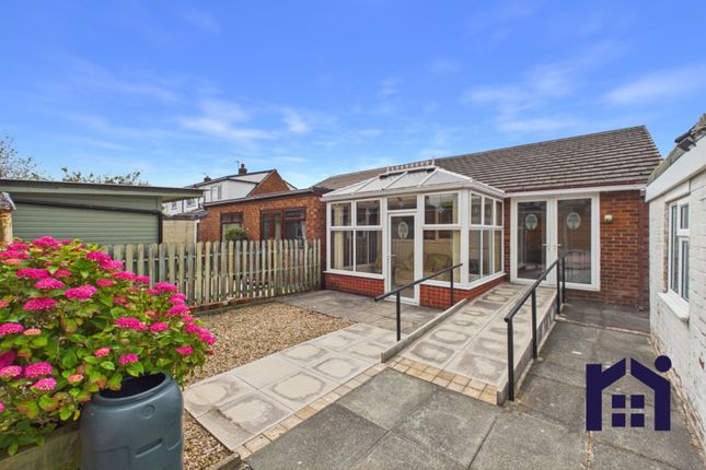 98 The Hawthorns, Chorley photo 4