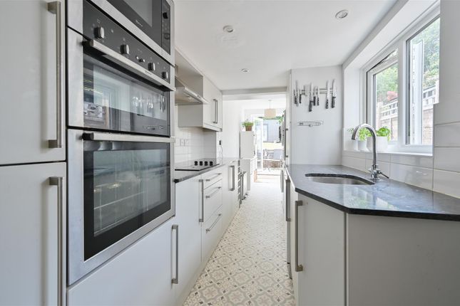 3, Marquis Lane, Harpenden photo 3