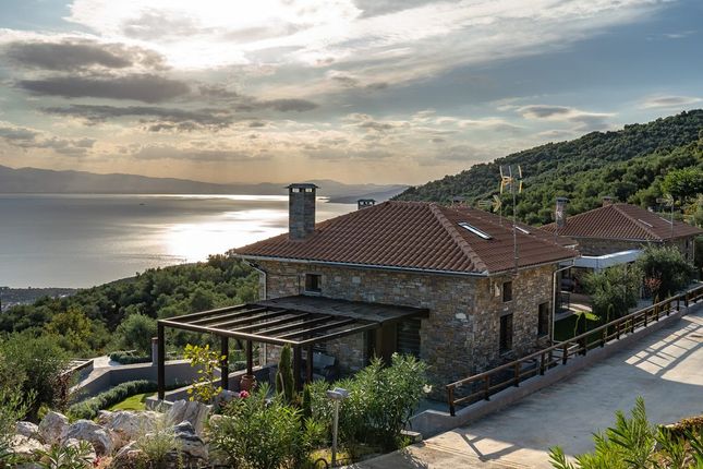 Thumbnail Villa for sale in Epar.Od. Kalon Neron - Mileas, Milies 373 00, Greece