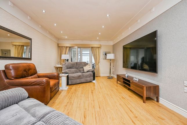 Aldwych Road, Merseyside photo 4