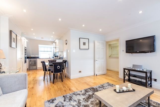 Thumbnail Flat to rent in Grosvenor Hill, Mayfair