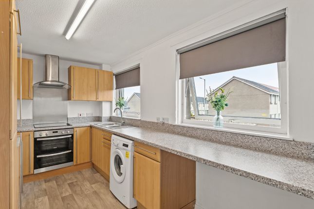 41 Dunvegan Court, Alloa, Clackmannanshire photo 5