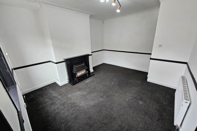 Marsland Place, Bradford photo 4