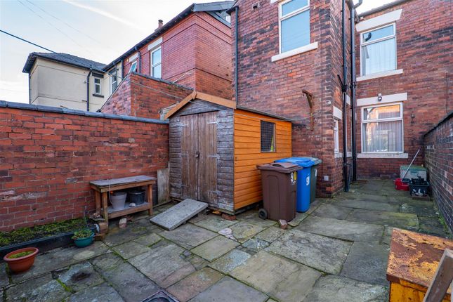 90, Moor Road, Chorley photo 4