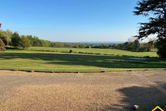 Oakhurst, Courtlands, Sharpthorne photo 2