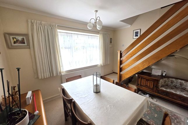 36, Comber Grove, Stourbridge photo 5