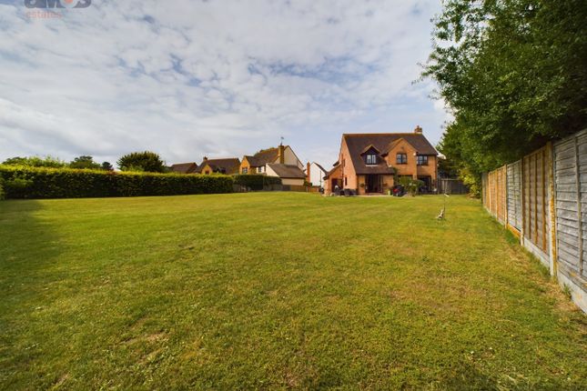 Detached house for sale in Home Farm Close, Great Wakering, Southend-On-Sea