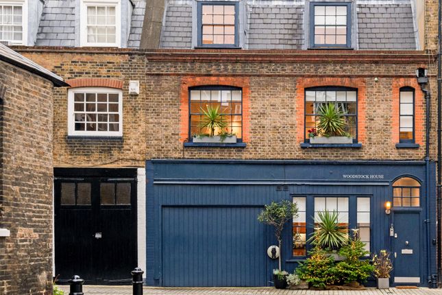 Thumbnail Mews house for sale in Woodstock Mews, London