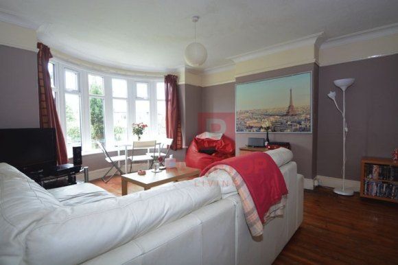 27, St. Annes Road, Leeds photo 3