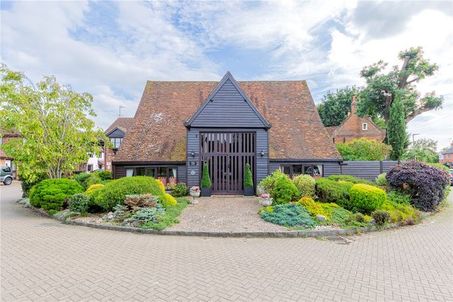 Thumbnail Barn conversion for sale in St. Albans Road, Codicote, Hitchin, Hertfordshire