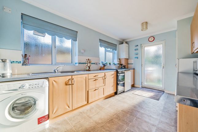 Maisonette for sale in Somers Road, Reigate, Surrey