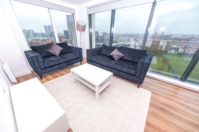 Thumbnail Flat to rent in The Gateway, 15 Trafford Road, Salford