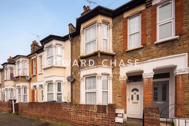 Terraced house to rent in Francis Avenue, Ilford