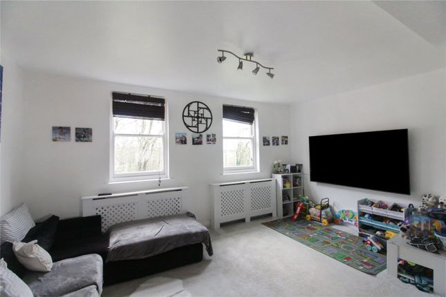 Flat for sale in The Sycamores, Rowhill Road, Hextable, Swanley