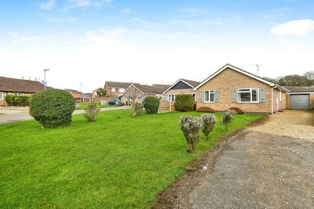 Thumbnail Bungalow for sale in Temple Road, King's Lynn, Norfolk