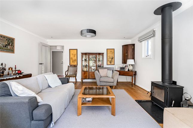 Amberglade,, Amberley Road, Pulborough photo 3