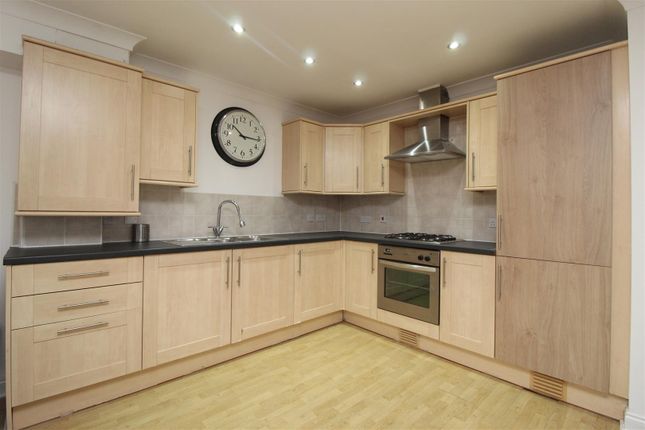 Abbey Court, Leeds photo 3