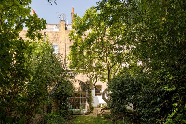 38, Highbury Place, London photo 4