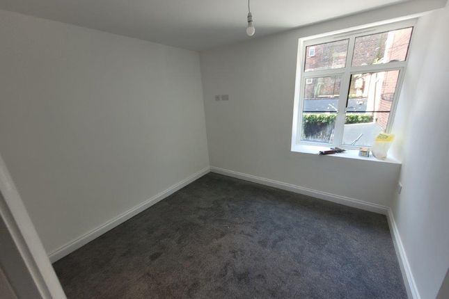 Apartment 1, 7b Wood Street, Wakefield photo 5
