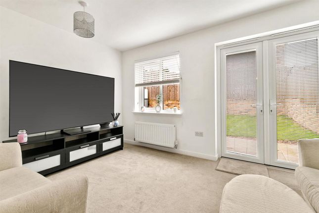 5, Garshake Wynd, Dumbarton photo 3