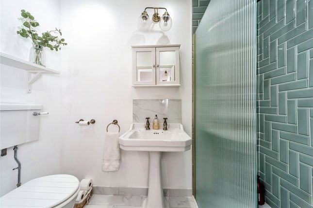 En-Suite 1