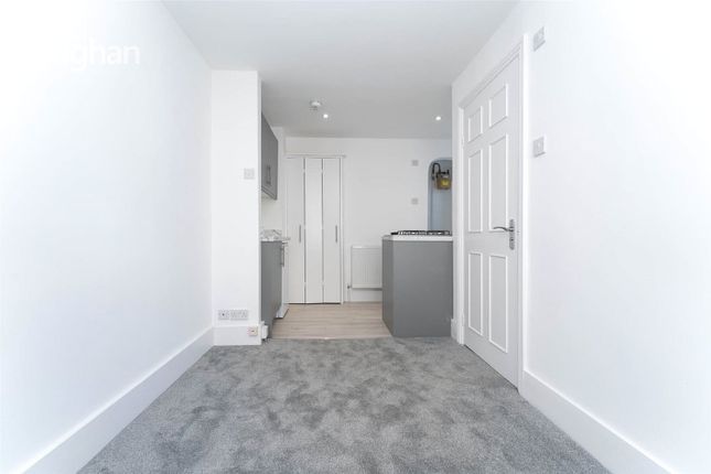 Studio to rent in Highdown Road, Hove, East Sussex