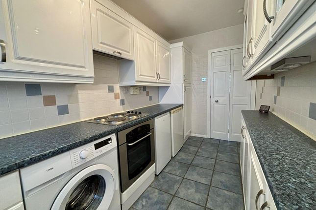 25 Shapinsay Square, Aberdeen, AB15 6NN, Aberdeen photo 2