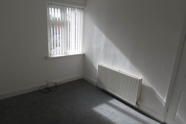 Silverhill Drive, Newcastle Upon Tyne photo 2