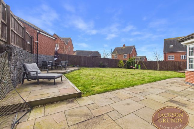 5, Muddiman Close, Northampton photo 3