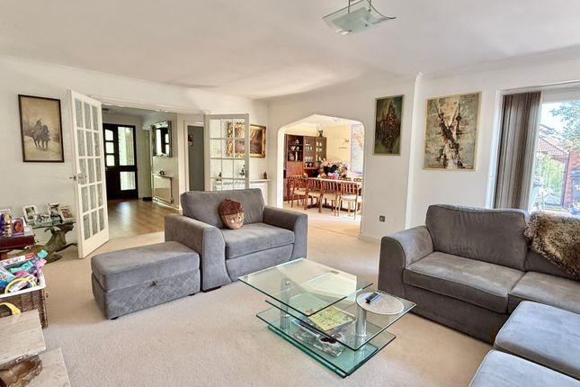 12 Avon Park, Ringwood photo 3