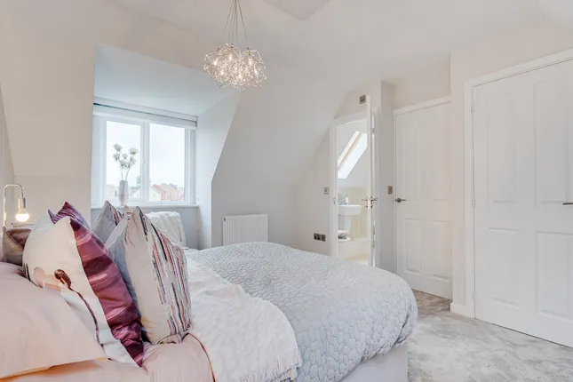 Persimmon Homes - The Furlongs @ Towcester Grange