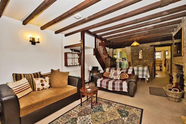 37, Water Street, Martock photo 4