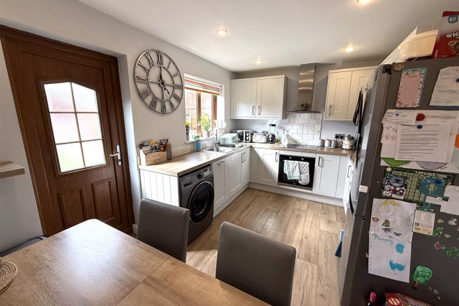 15, Ash Acre, Belper photo 4