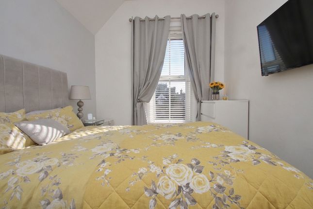Flat for sale in Westgate Bay Avenue, Westgate-On-Sea