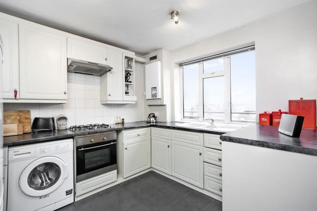 Thumbnail Flat for sale in Bennett Street, London