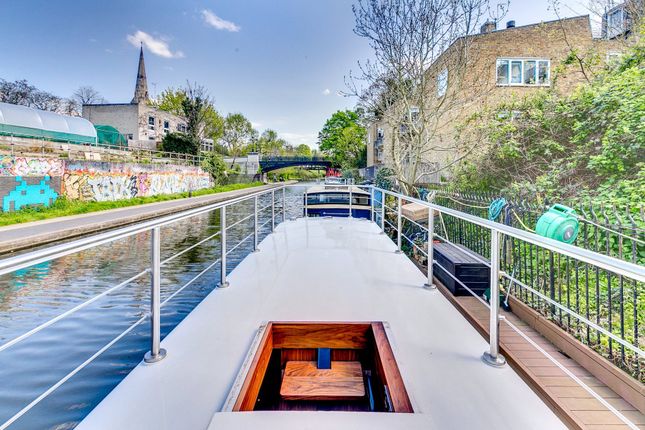 Houseboat for sale in Cumberland Basin, Regents Park, London