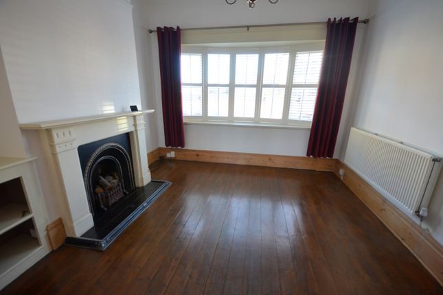 Terraced house to rent in Thrunscoe Road, Cleethorpes