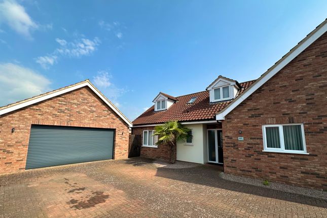 Detached house to rent in Holmsey Green, Beck Row, Bury St. Edmunds