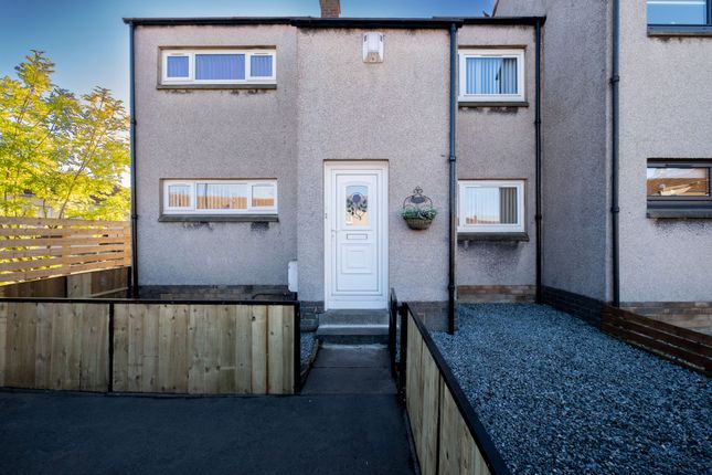 2-bed terraced on 22 Moffat Road, Tranent, £180,000
