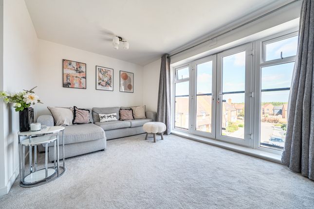 Flat Flat 5, 5, Royal Crescent, West Malling photo 4