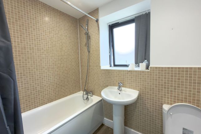 145, Bell Barn Road, Birmingham photo 5